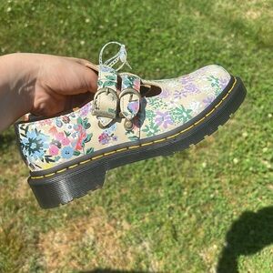 NWT Dr. Martens 8065 Mary Jane Floral Mash Up Parchment Shoes